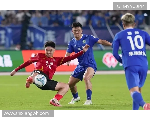 南京足球队边路渗透战术分析及其在比赛中的成败得失探讨